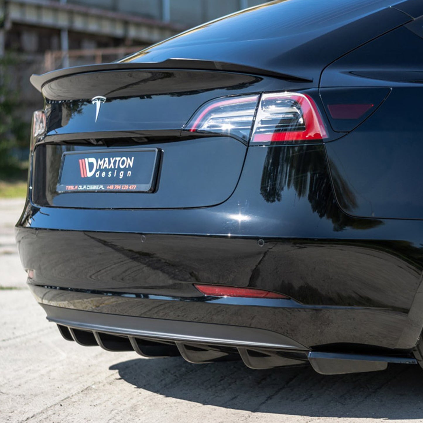 MAXTON® DESIGN Rear Valance / Version 1 for Tesla Model 3