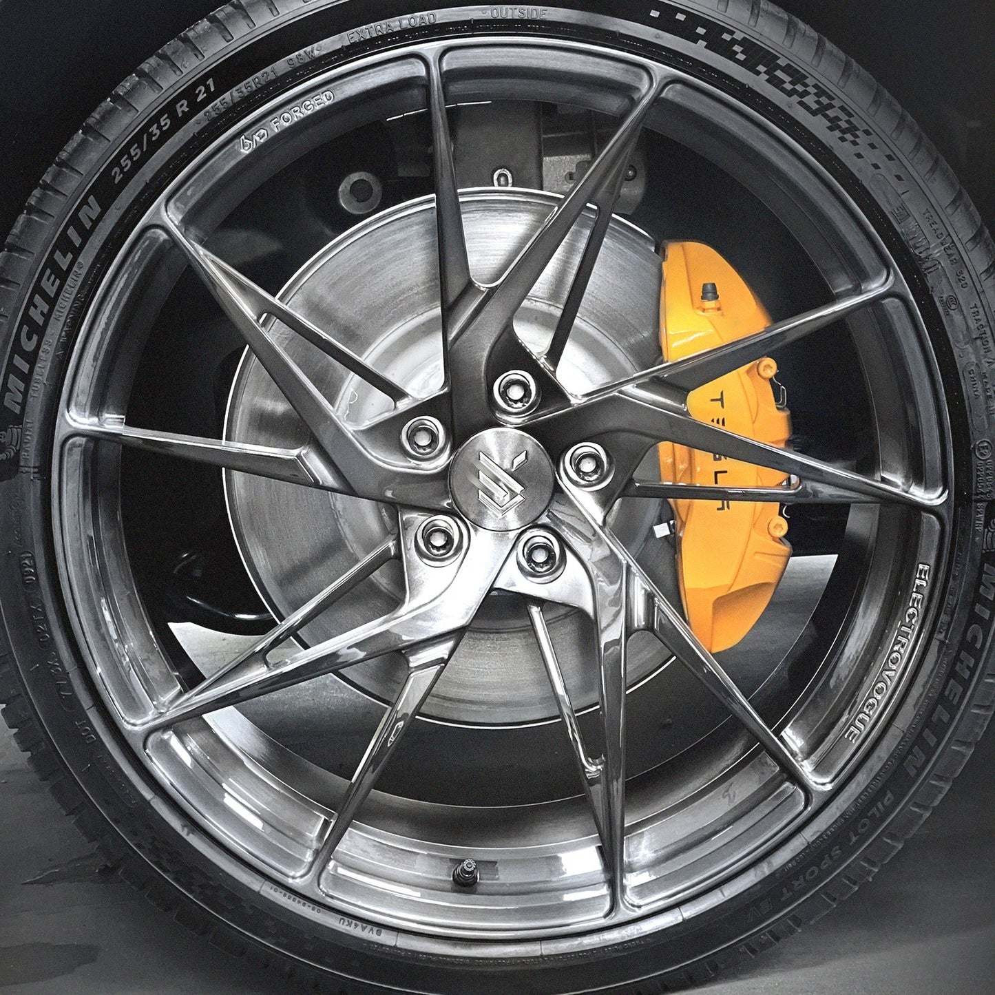 Tesla Model Y Performance 6AD x Electrovogue Custom Set 4x 21" Forged Alloy Wheels - Electrovogue