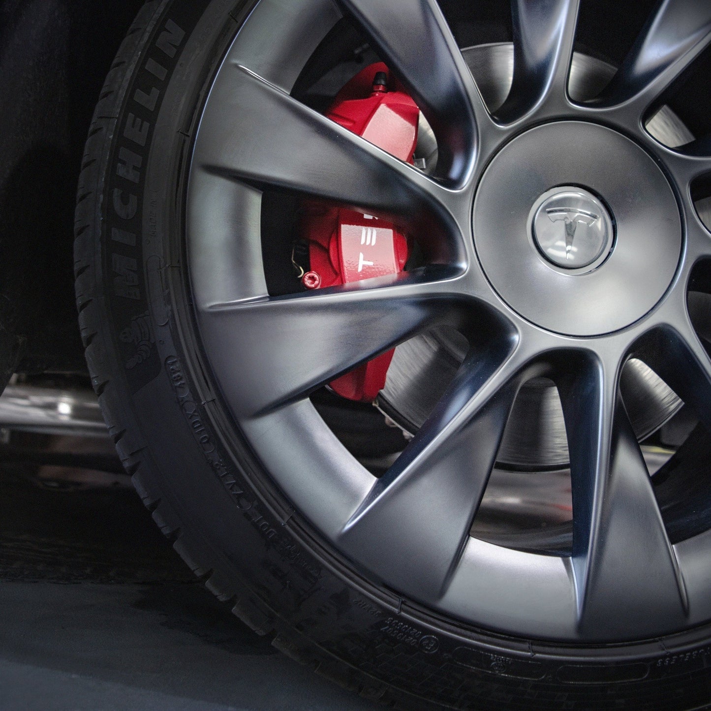 Tesla Model Y Induction 4x 20" Alloy Wheels / Exchange - Electrovogue