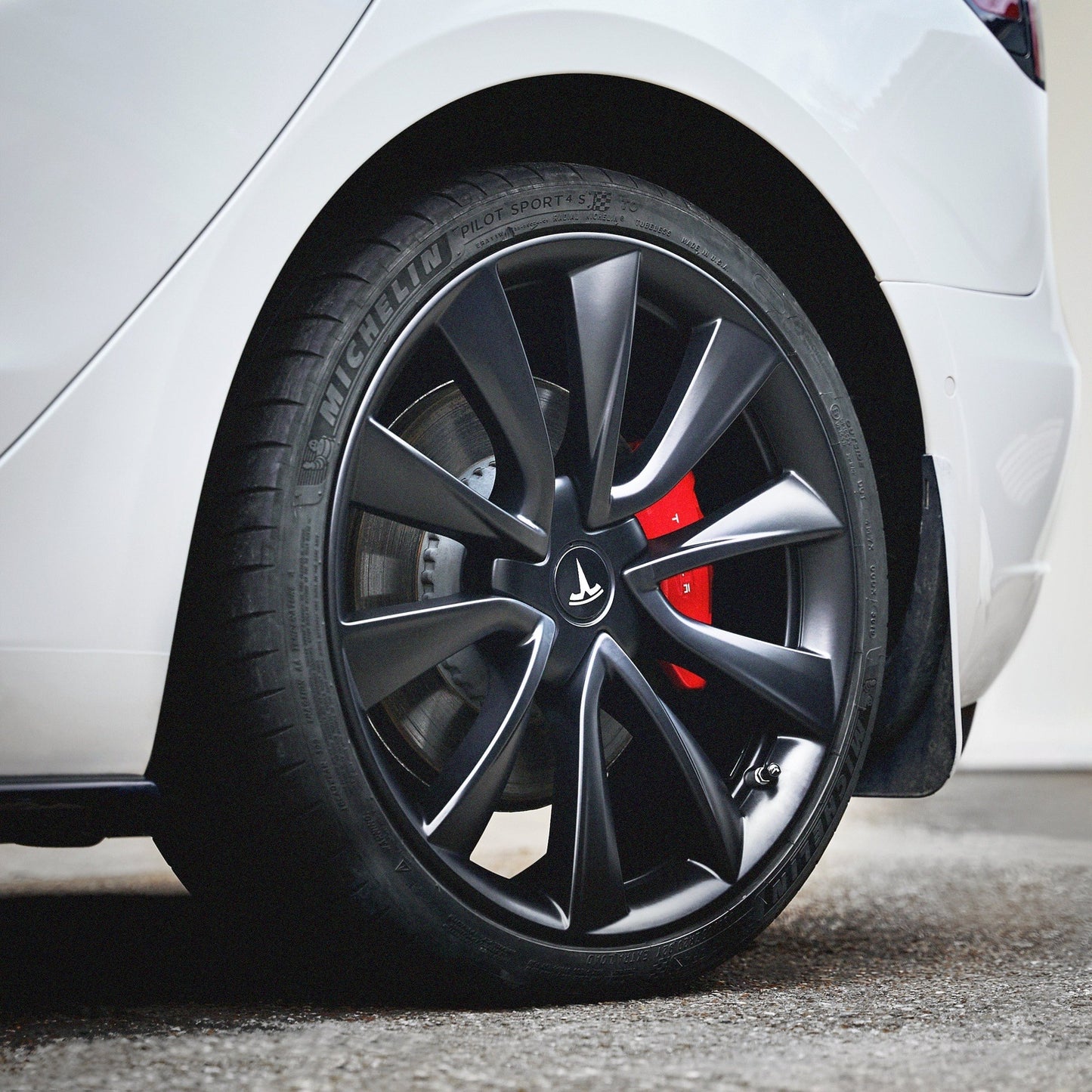 Tesla Model 3 4x 19" Alloy Wheels / Exchange - Electrovogue