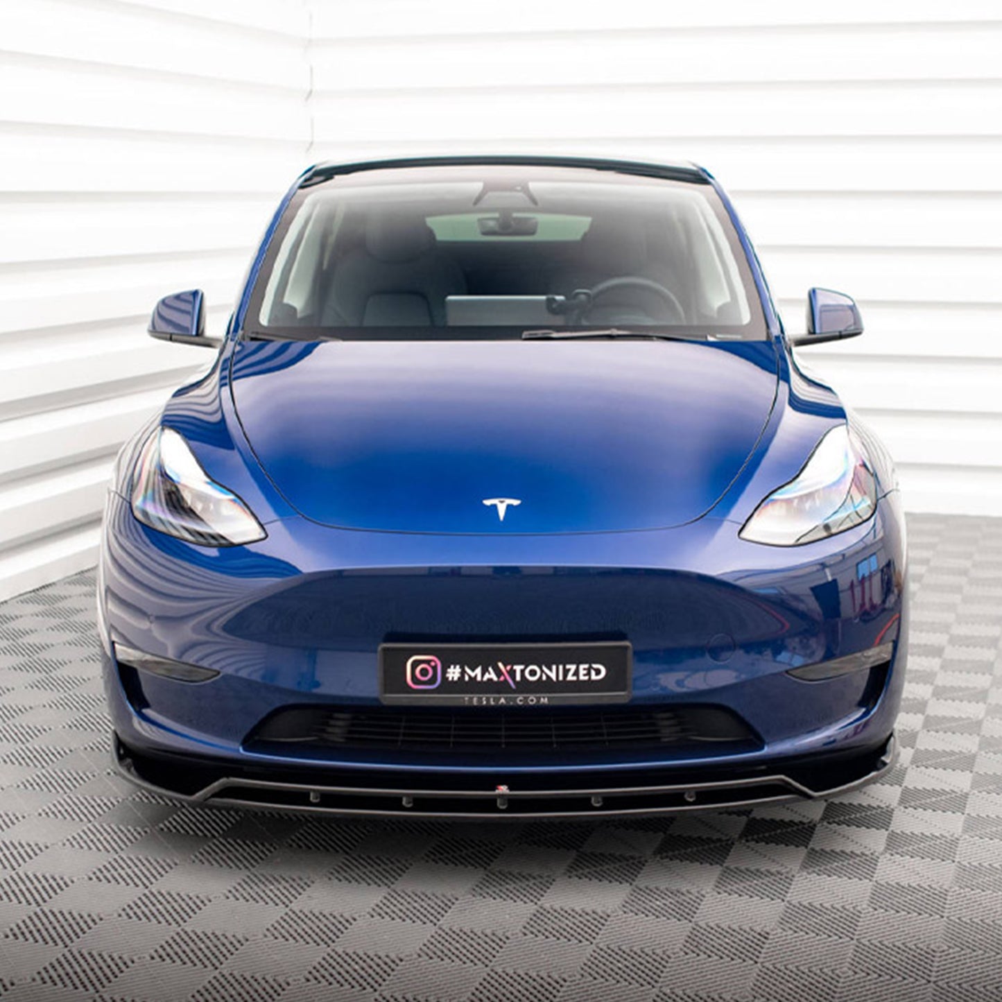 MAXTON® DESIGN Front Splitter / Version 2 for Tesla Model Y - Electrovogue