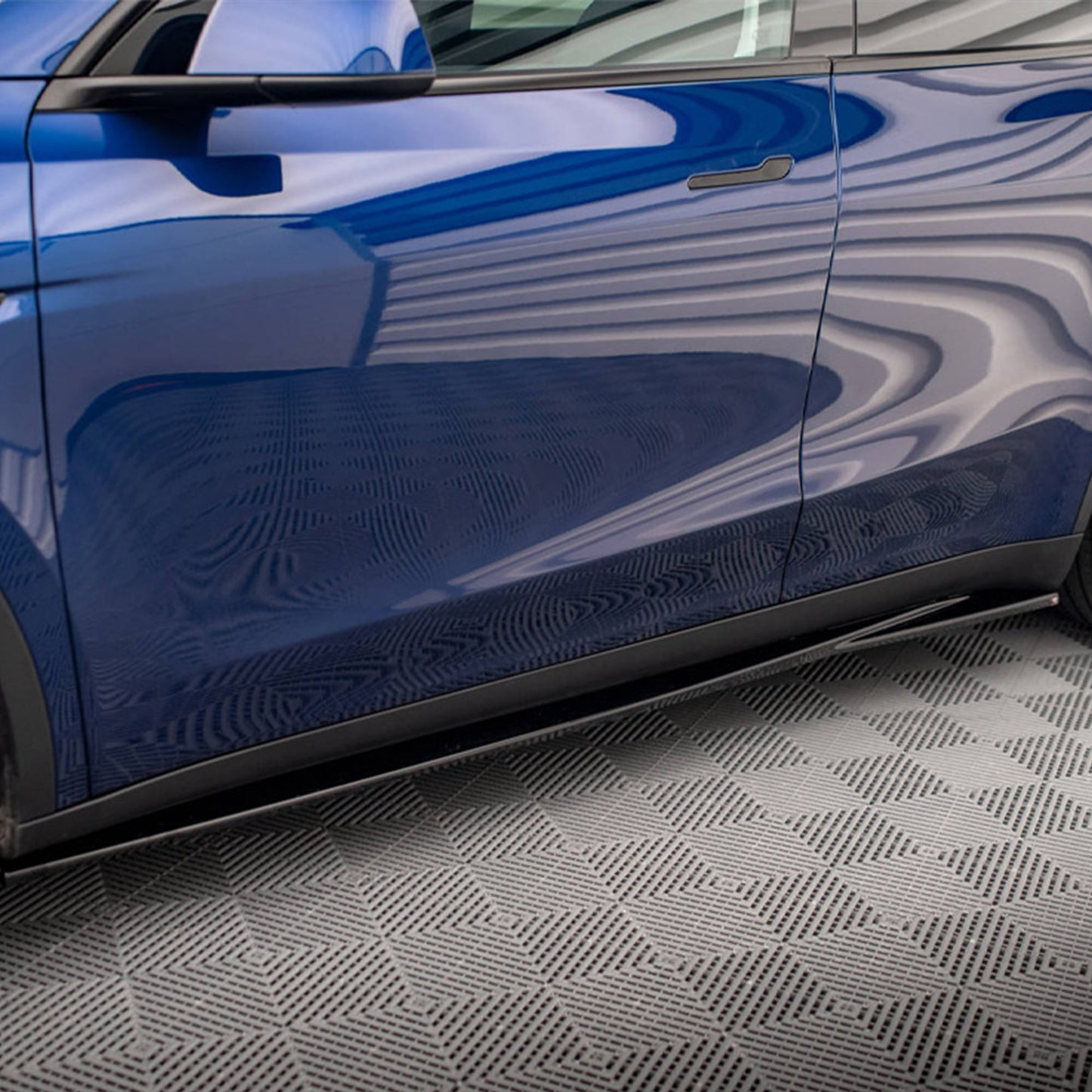 MAXTON® DESIGN Side Skirts Diffusers / Version 1 for Tesla Model Y