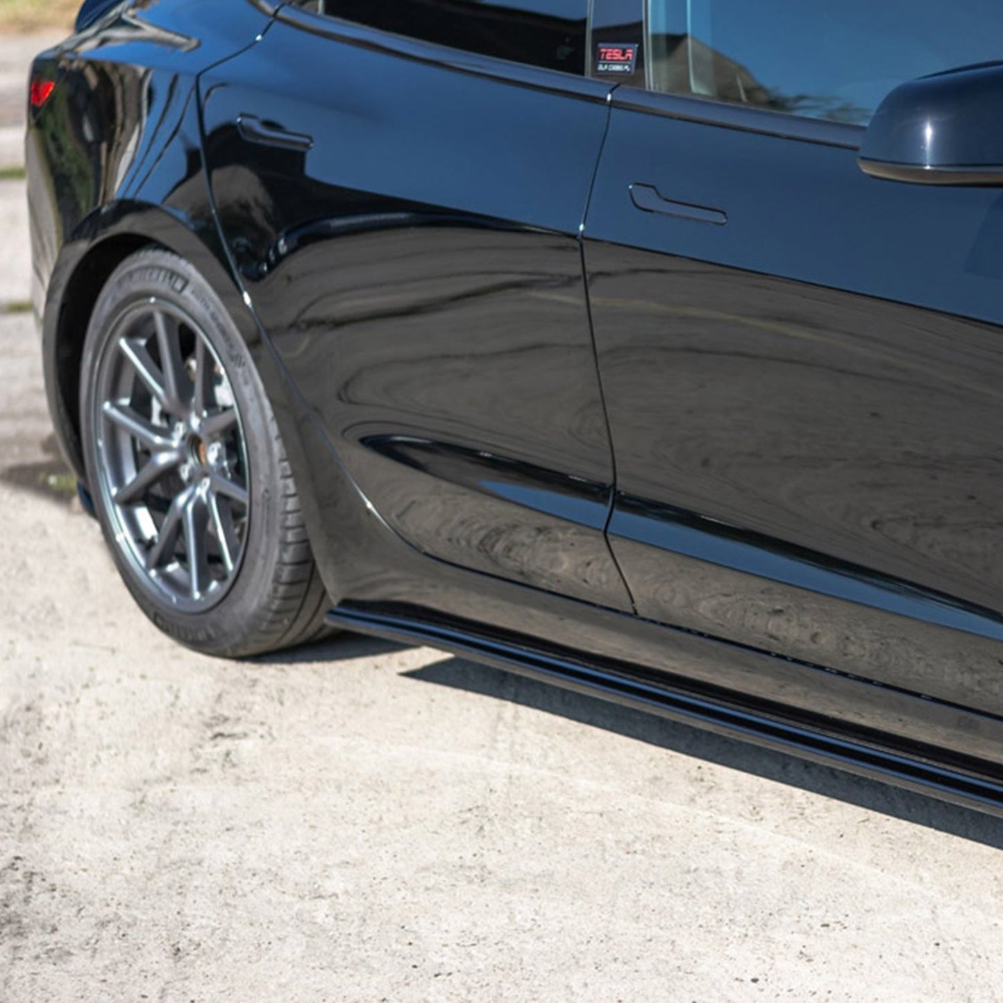 MAXTON® DESIGN Side Skirts Diffusers / Version 1 for Tesla Model 3